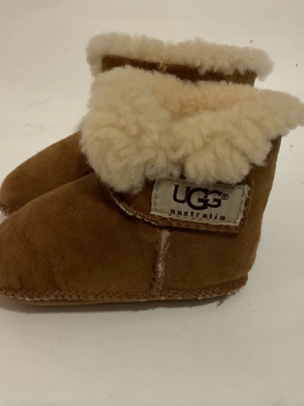 Infant UGG Sheepskin Booties, Size Medium (4/5)
